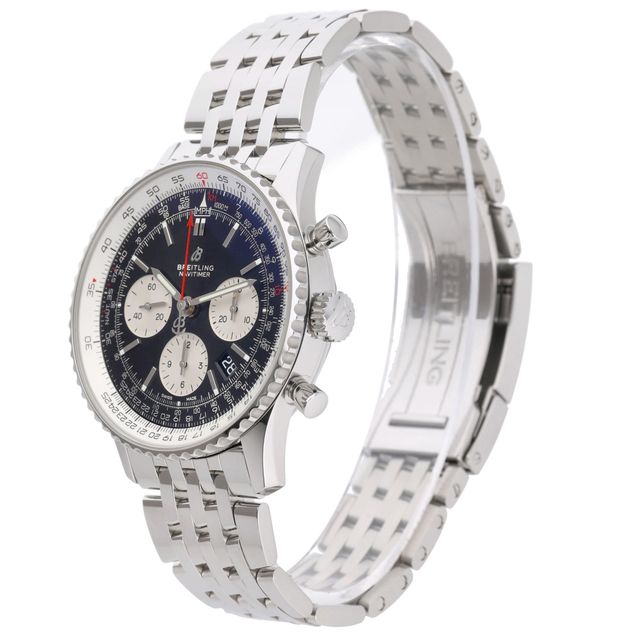 Breitling Navitimer 01 AB0121 Image 5